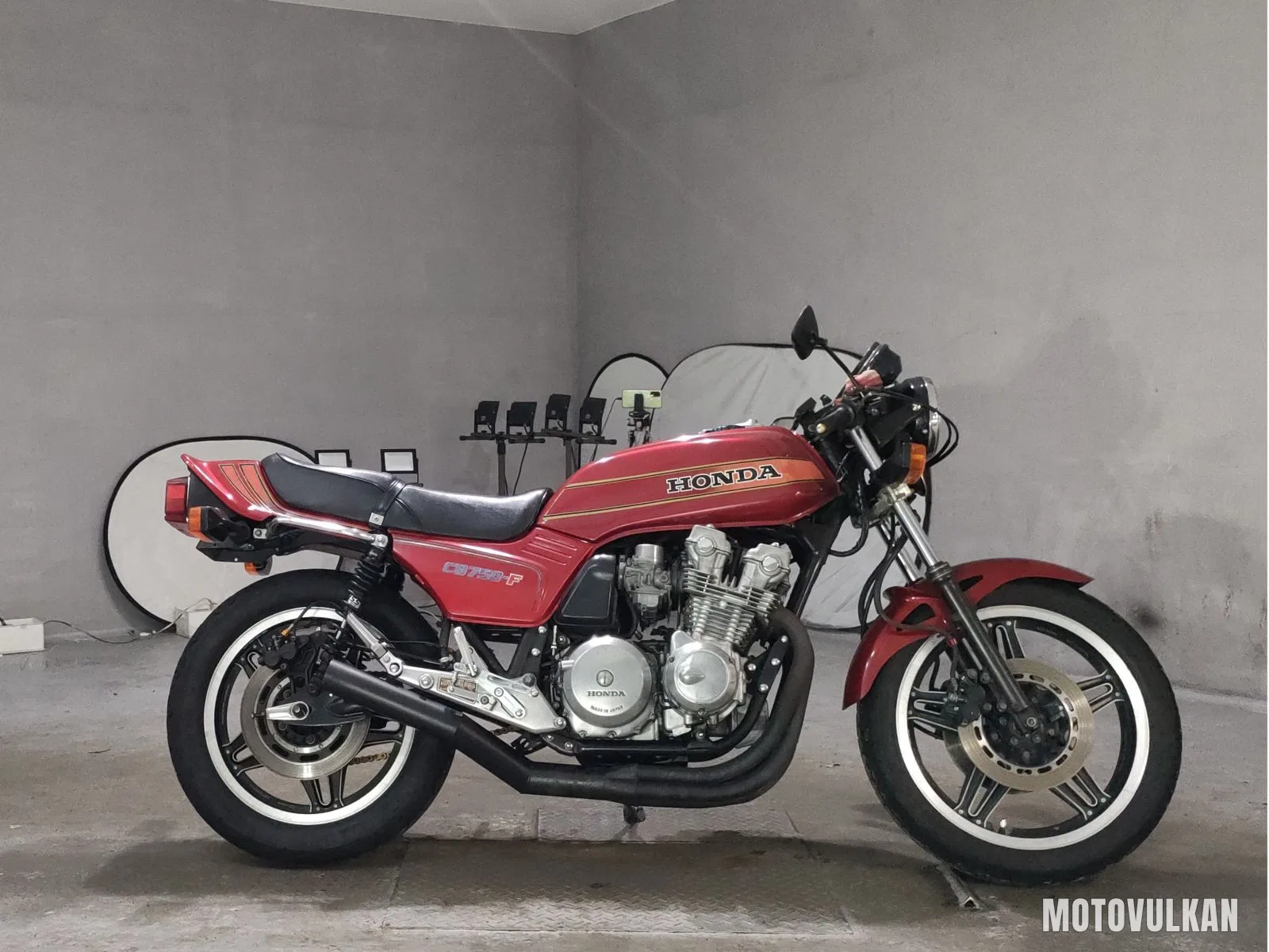 Honda CB750F