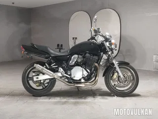Suzuki イナズマ1200