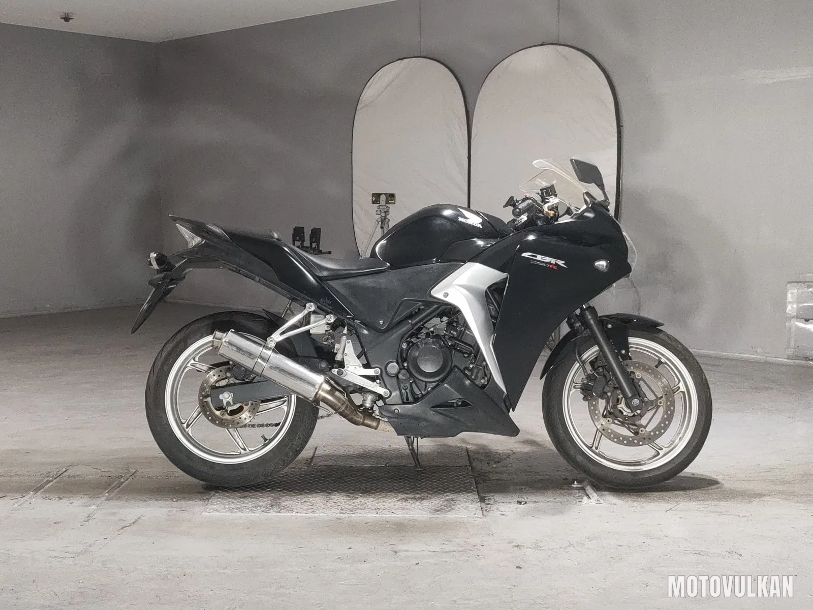 Honda CBR250R