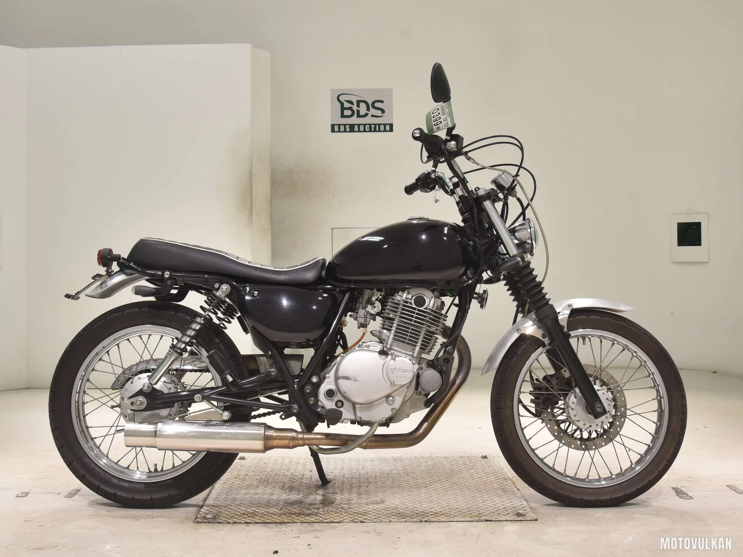 Suzuki ST250E