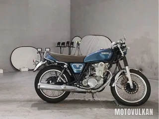Yamaha SR400