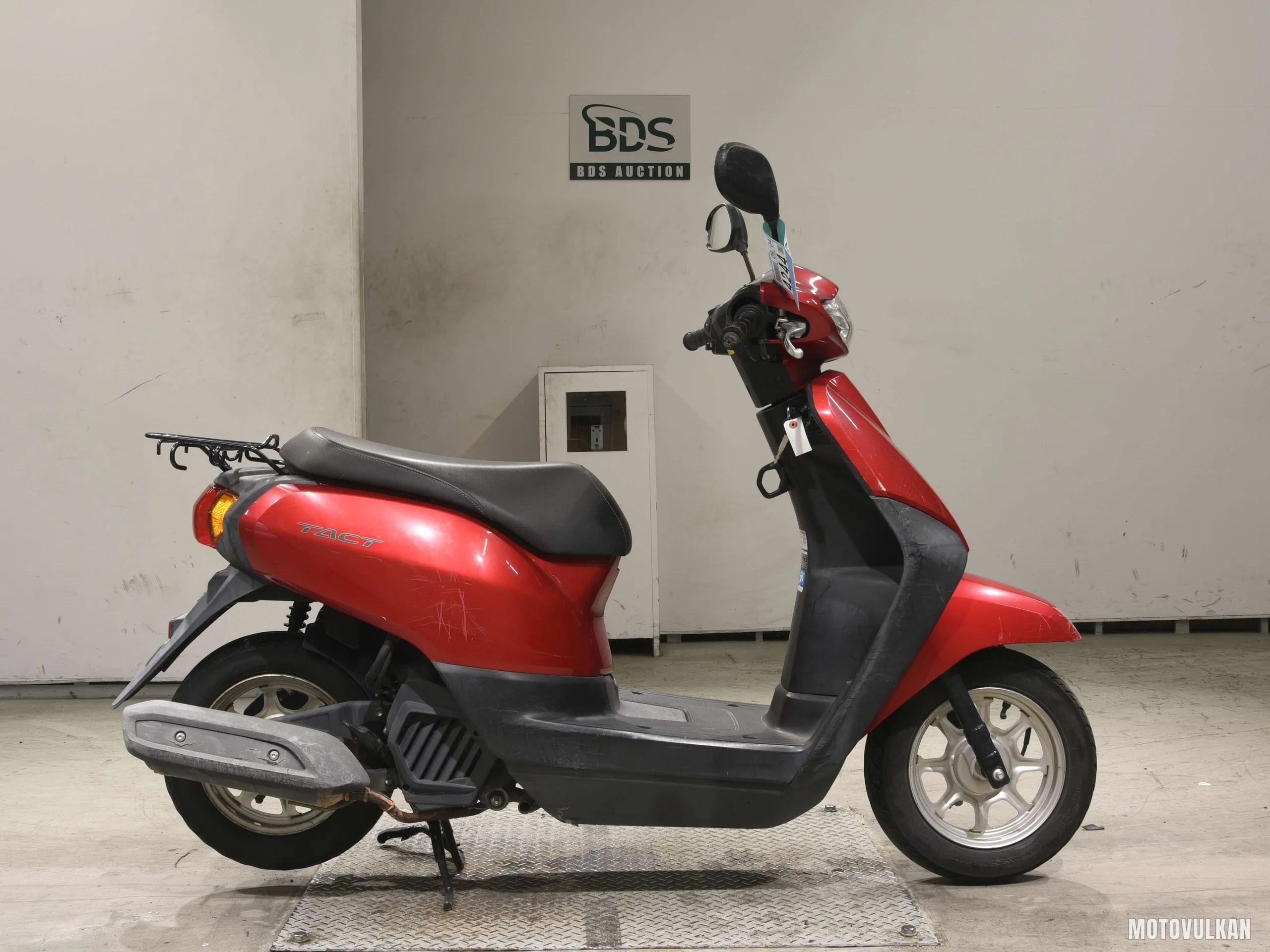 Honda TACT-4 Basic