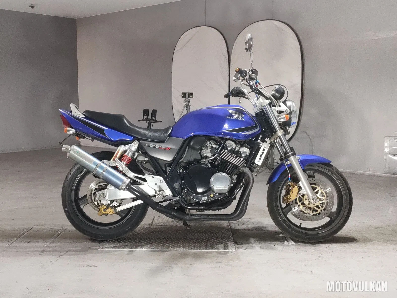 Honda CB400SF VTEC Spec 2