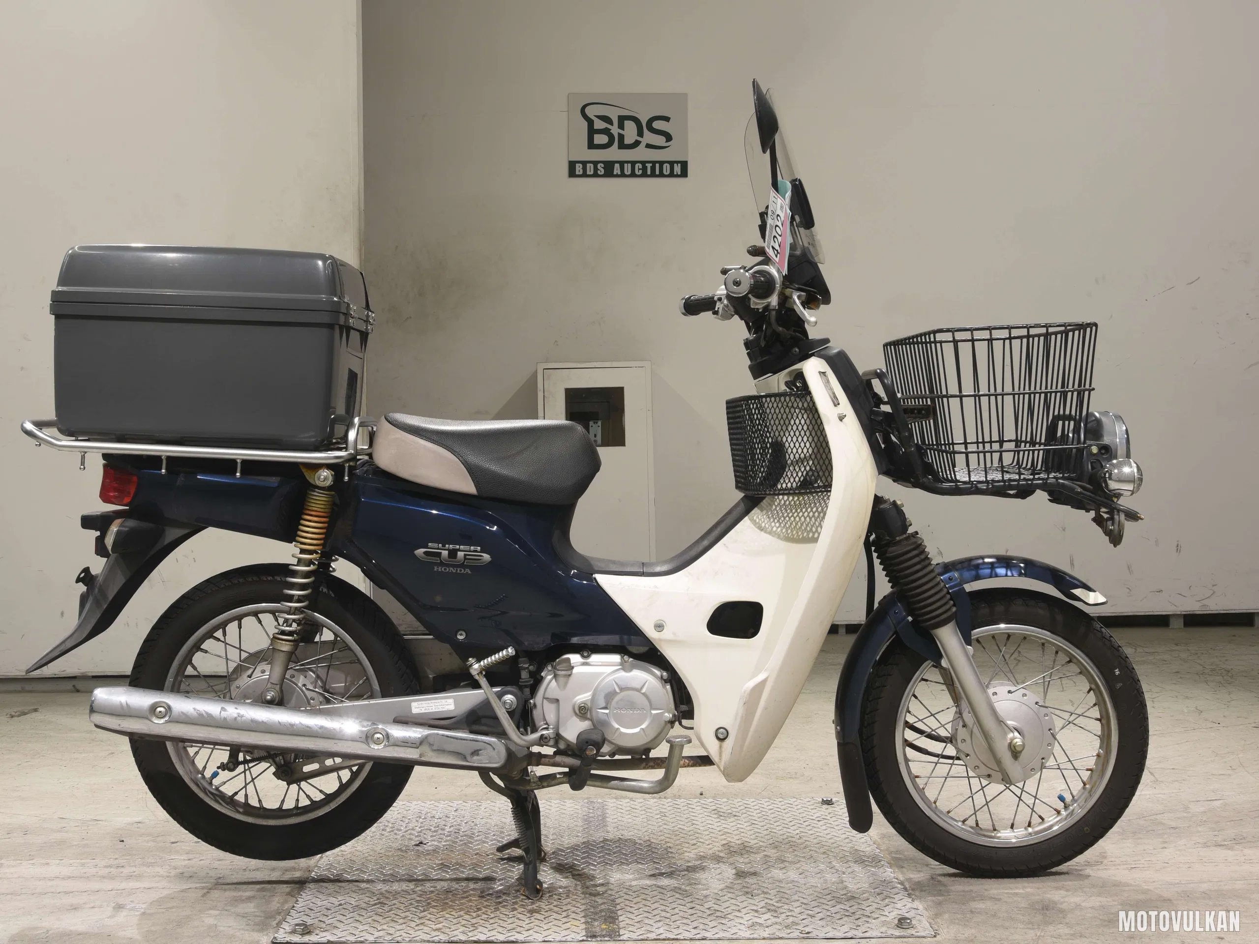 Honda C110-2