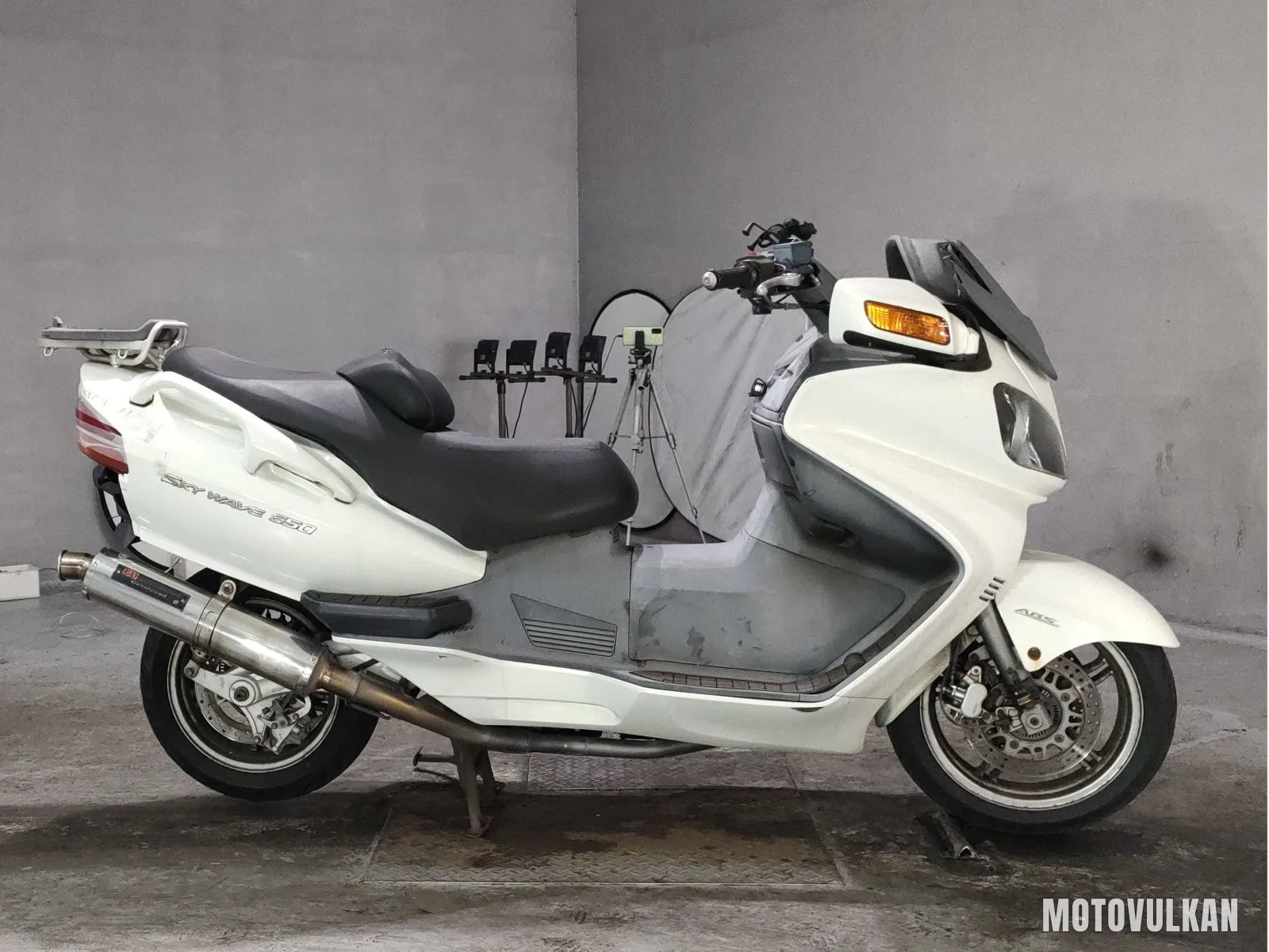 Suzuki Skywave 650LX