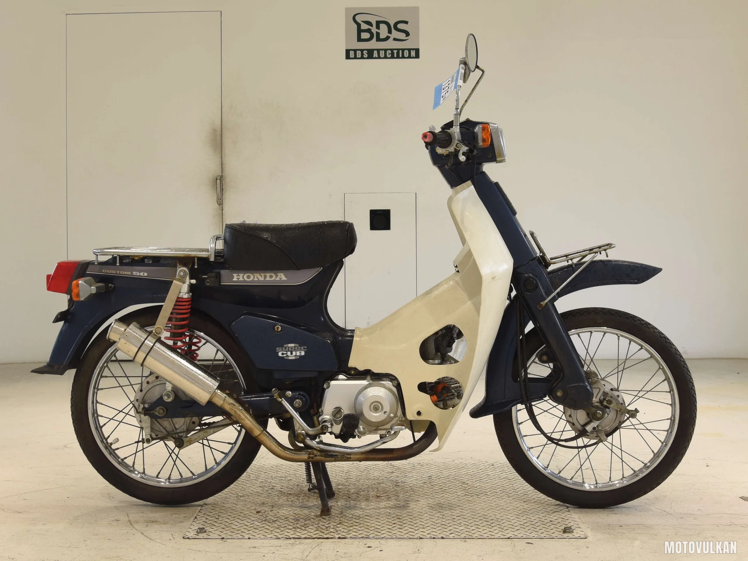 Honda C50-E