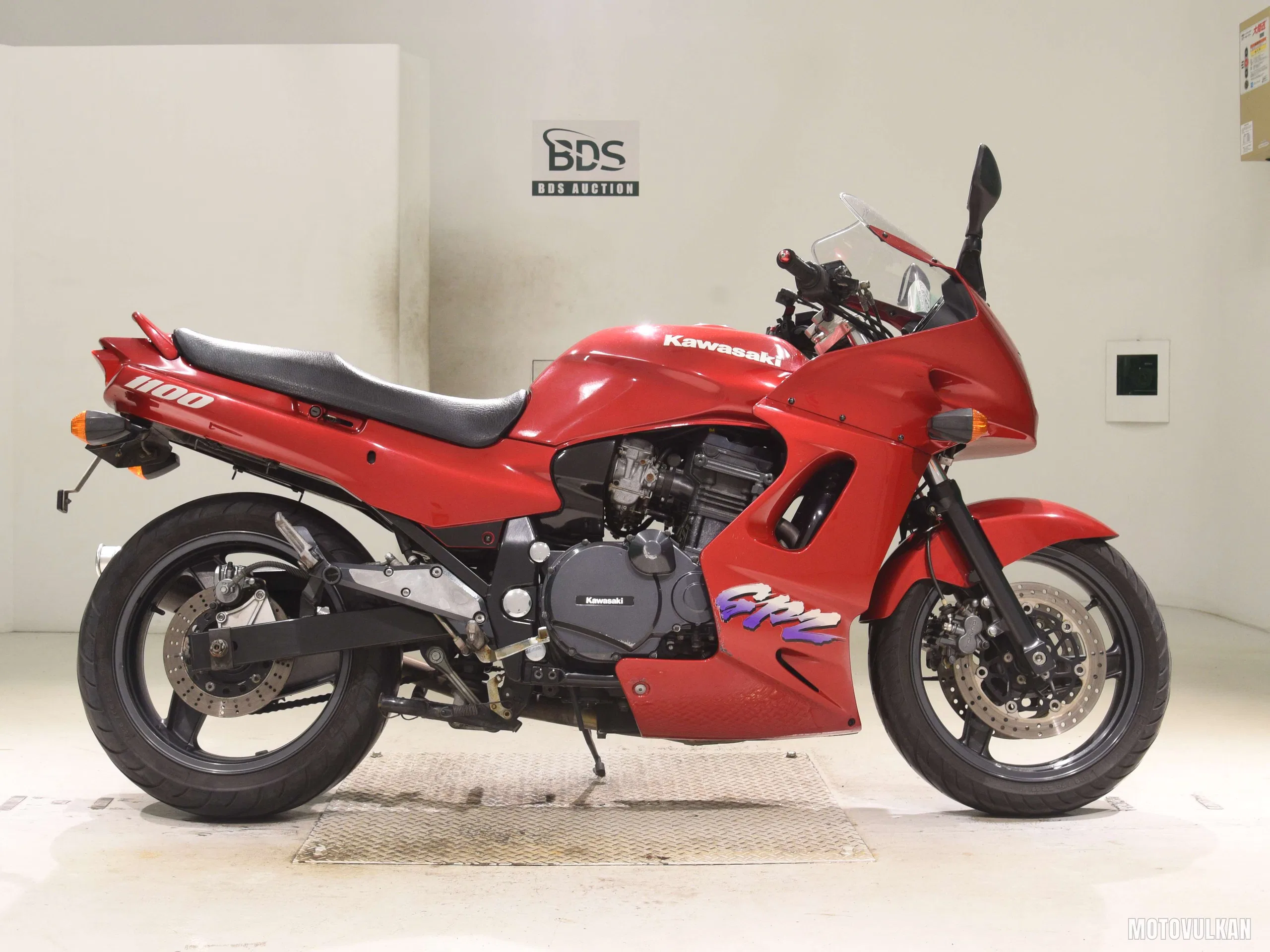 Kawasaki GPZ1100-2