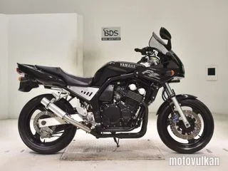 Yamaha FZS600