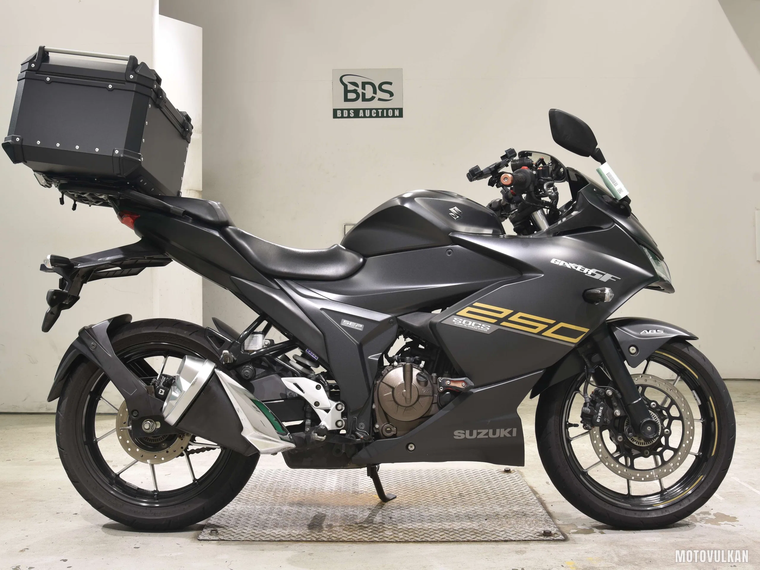 Suzuki Gixxer 250SF