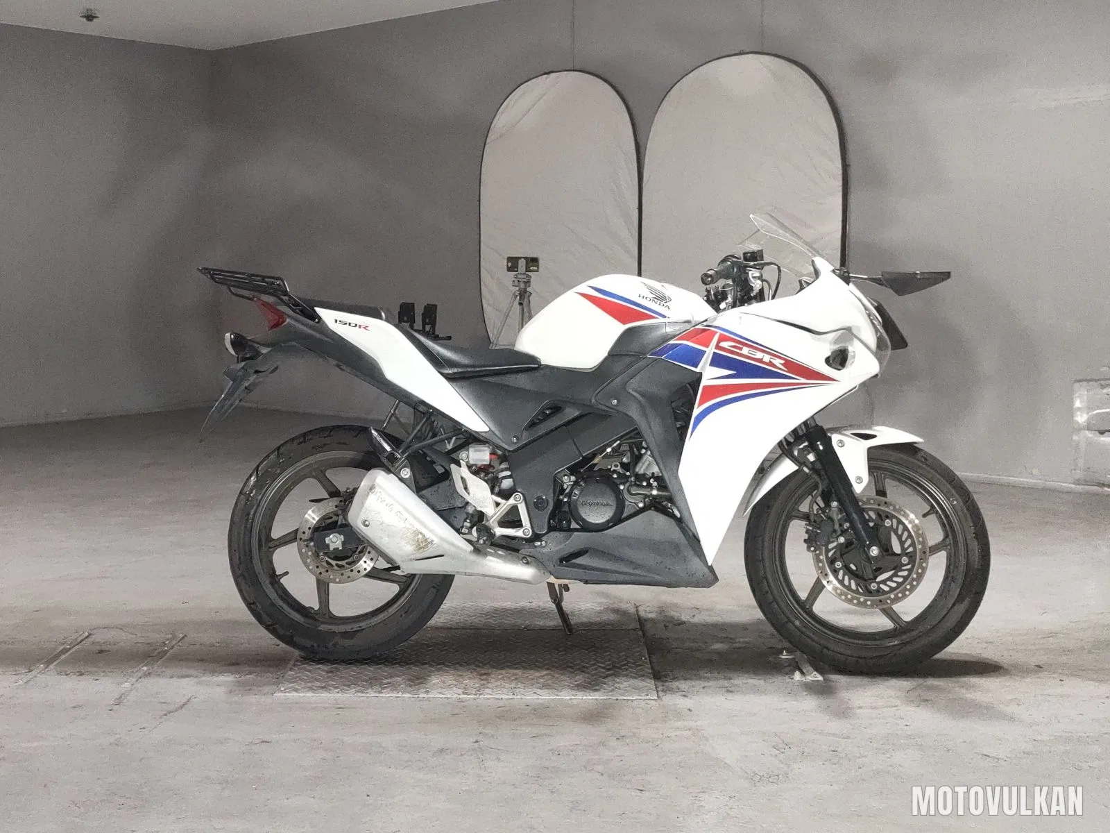 Honda CBR150R