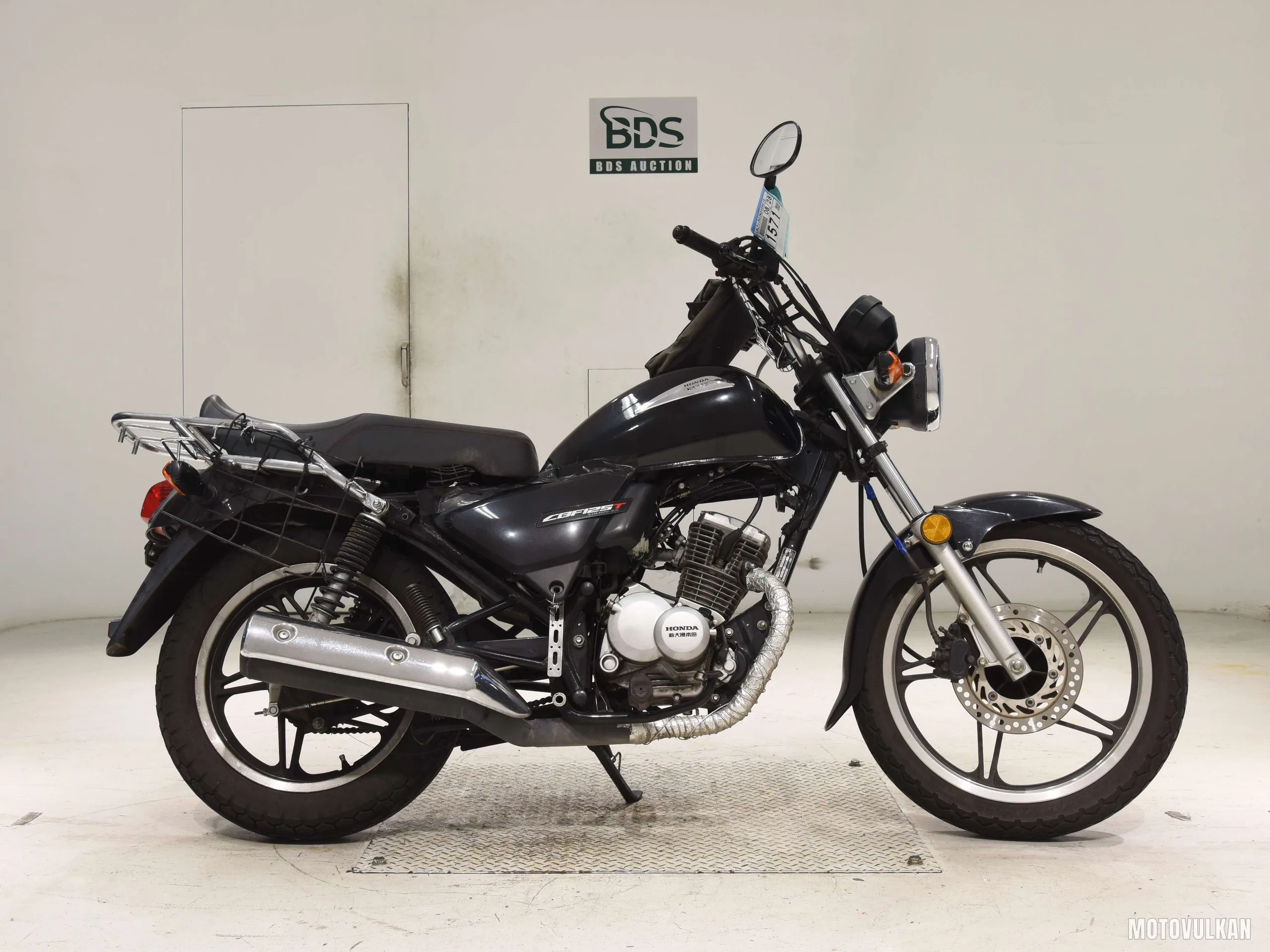 Honda CBF125T