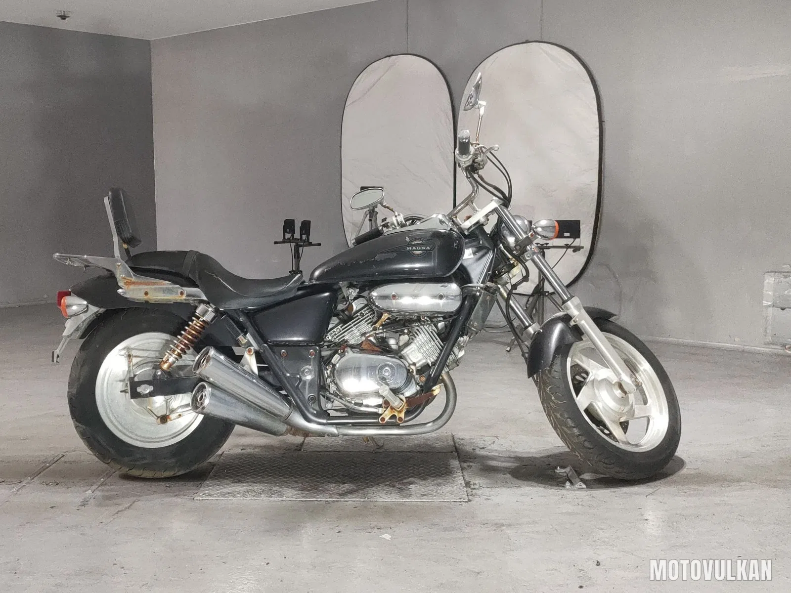 Honda Magna 250