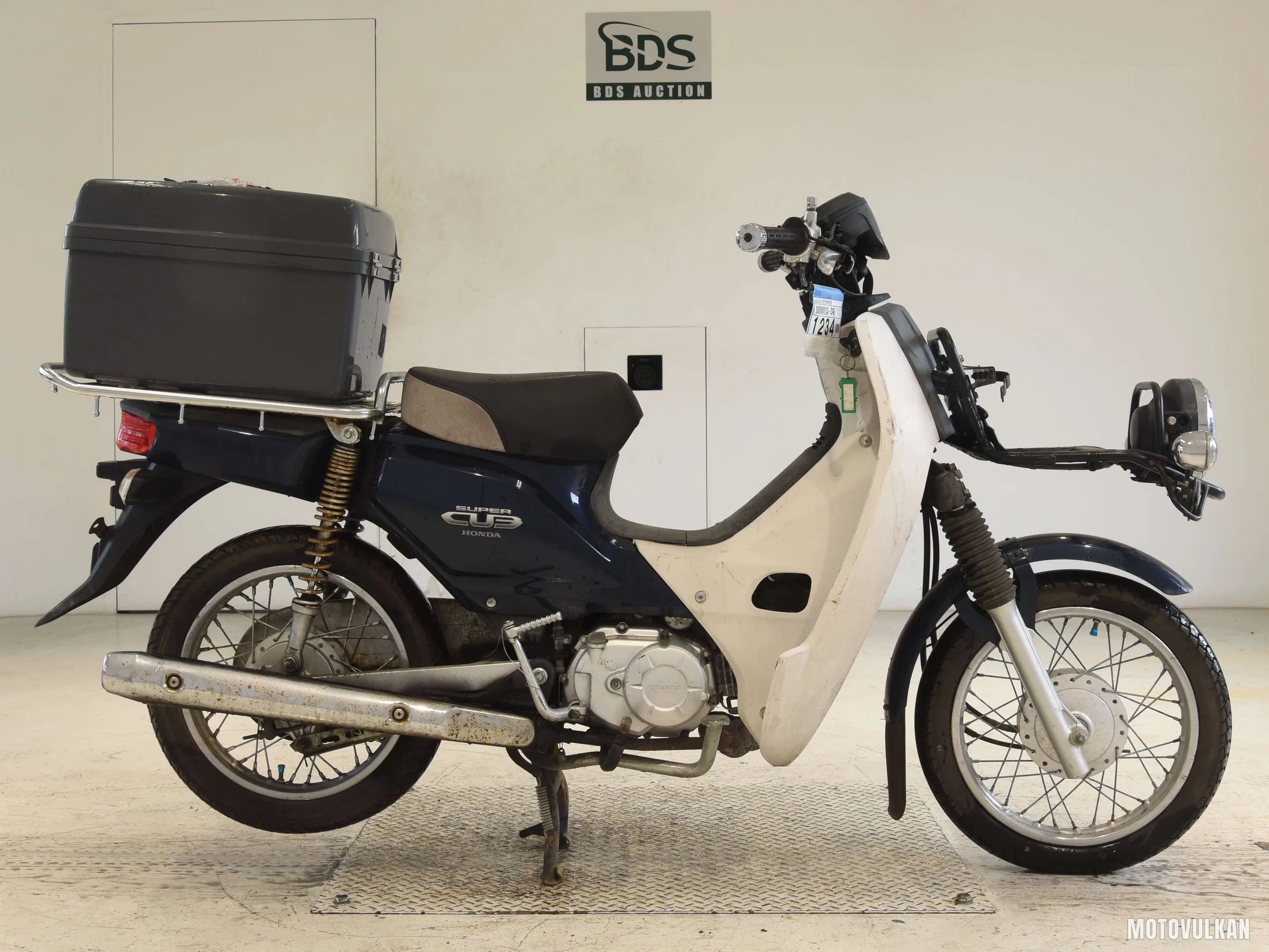 Honda C50-2