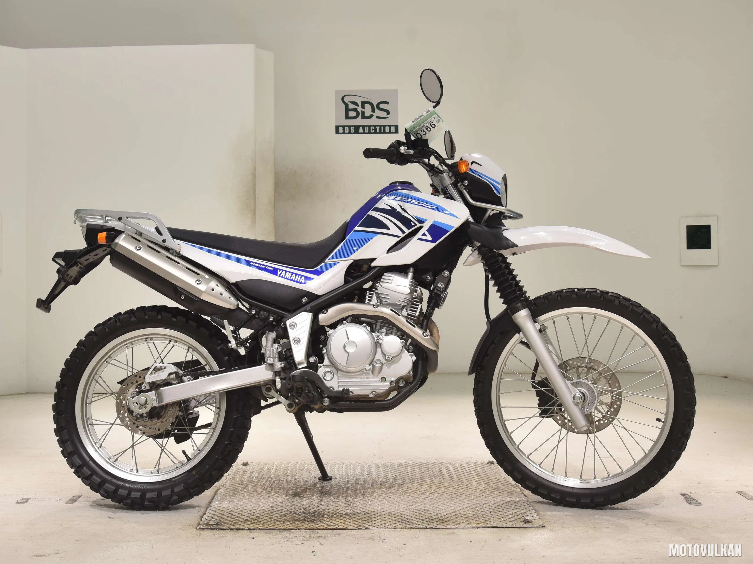 Yamaha SEROW250-3