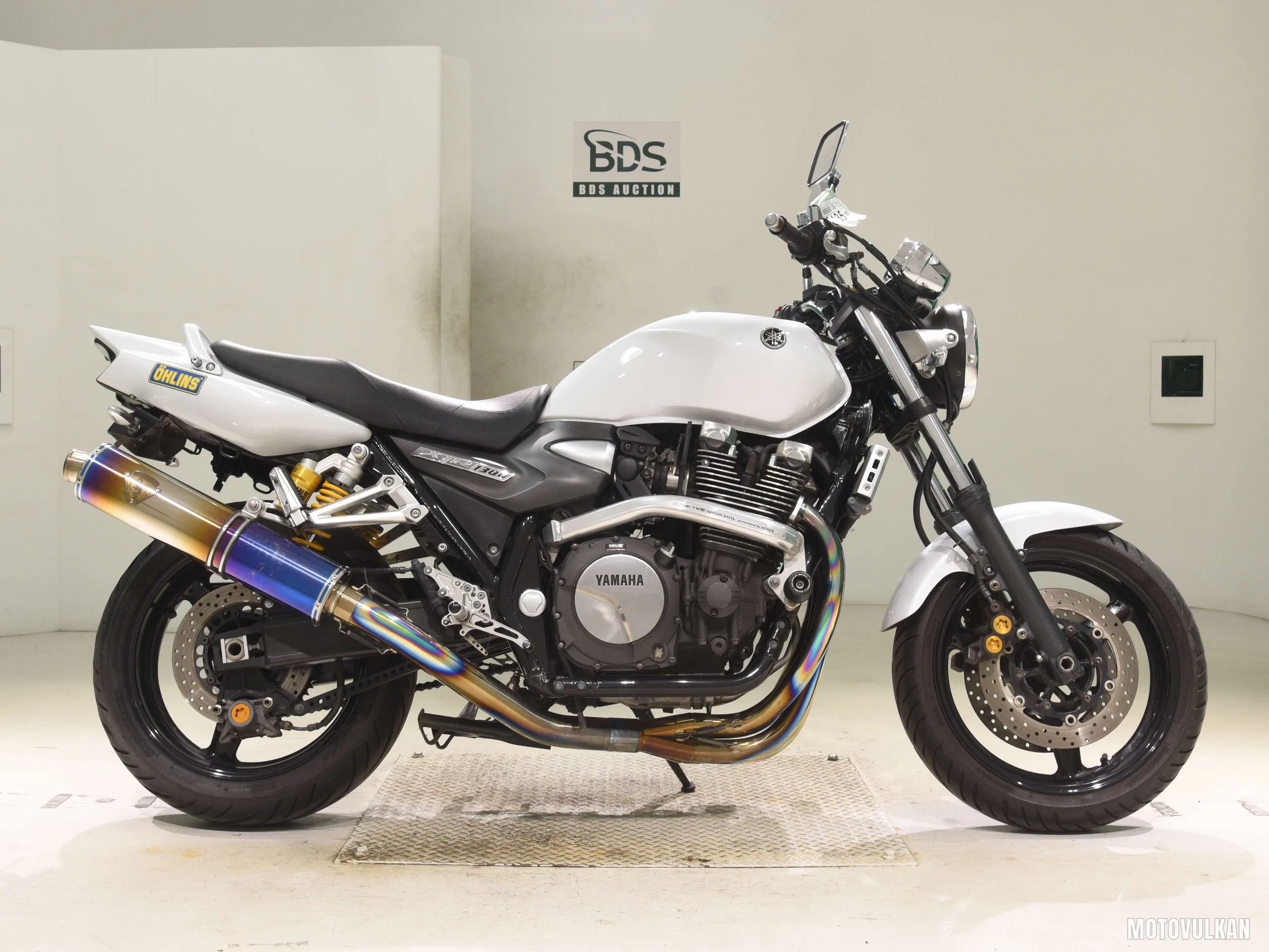 Yamaha XJR1300-2