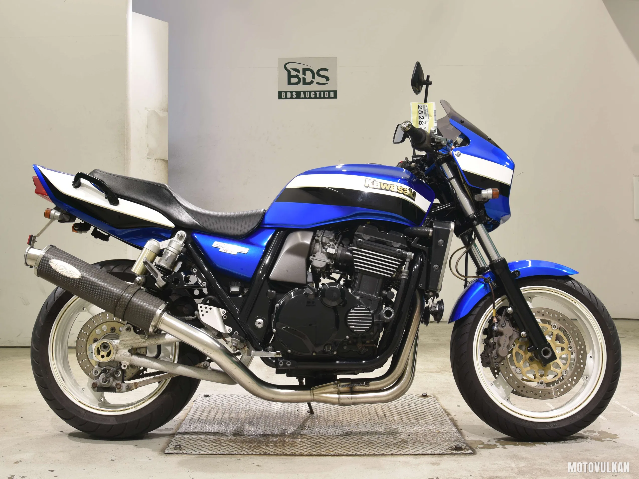 Kawasaki ZRX1100