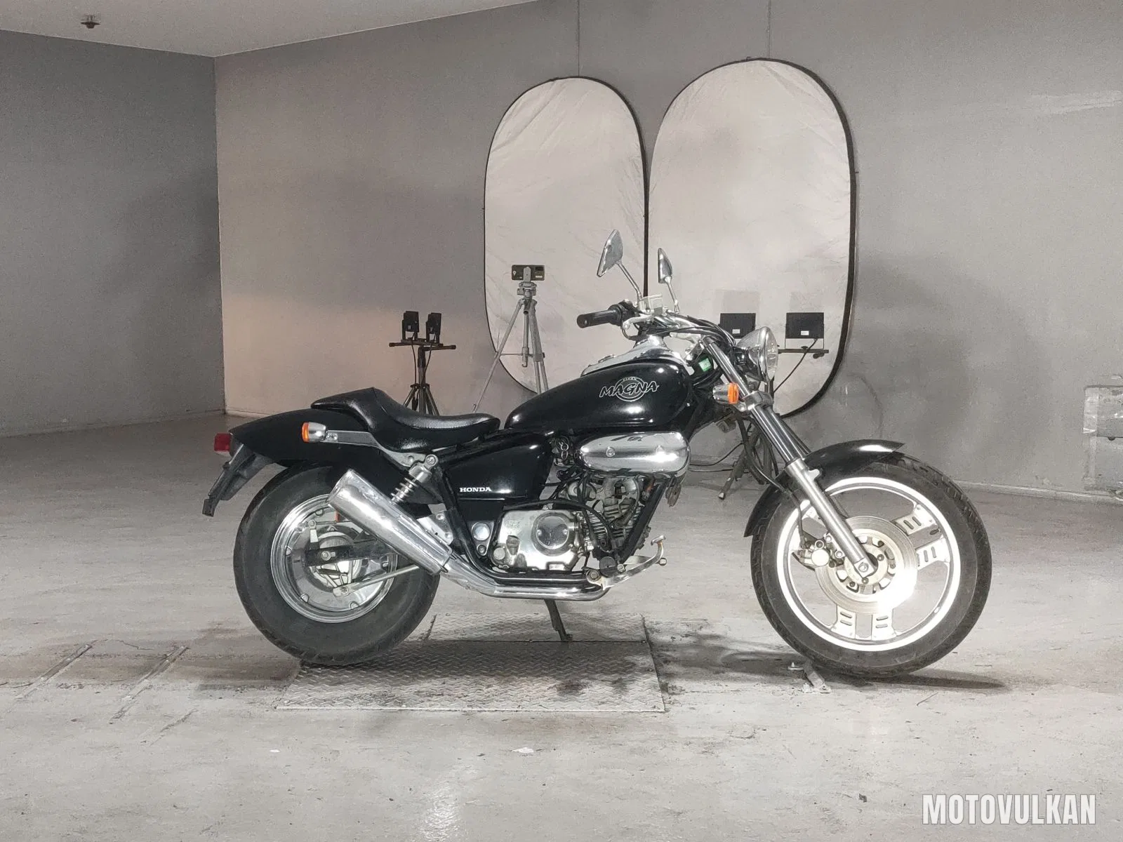 Honda Magna 50