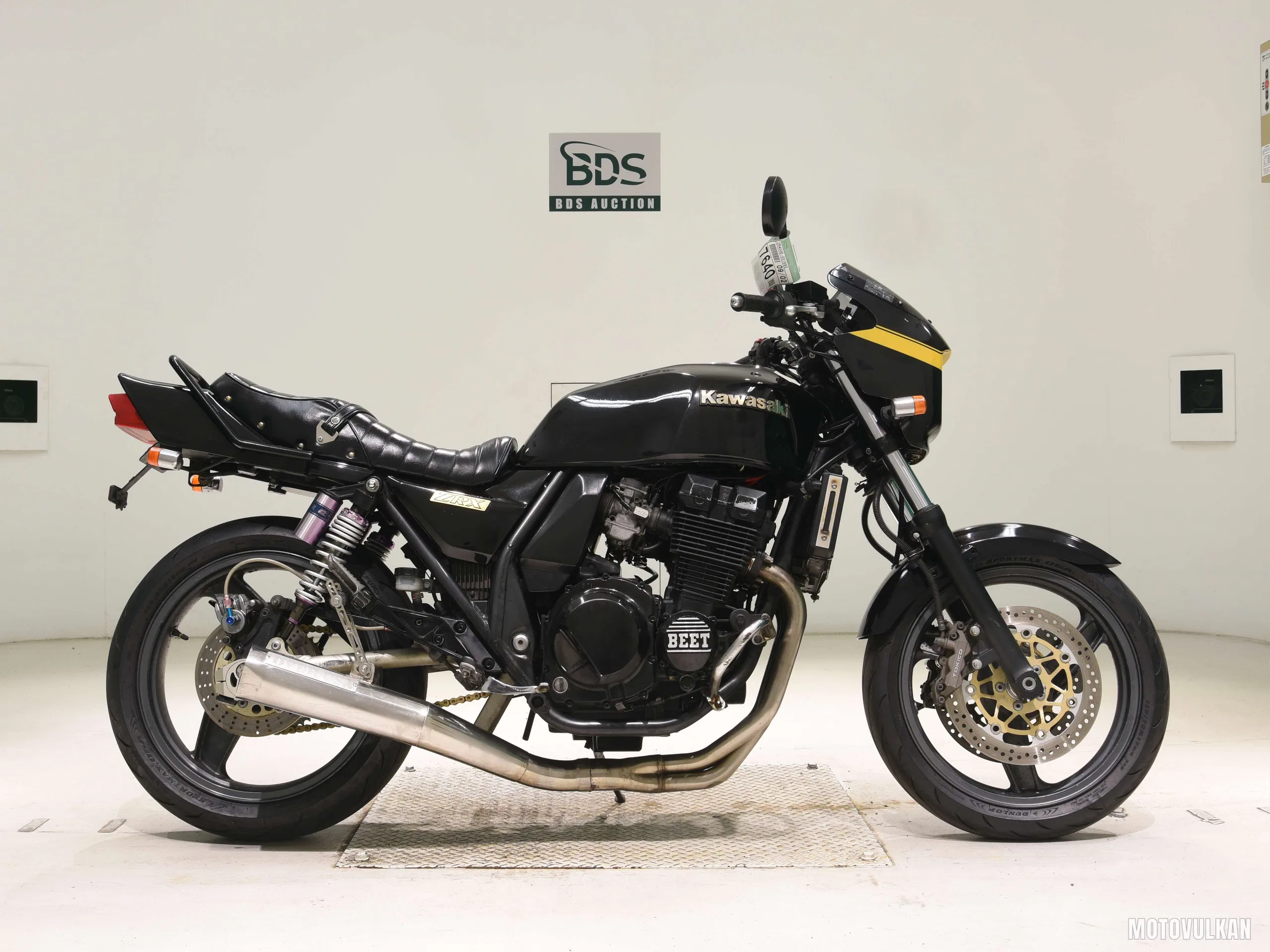 Kawasaki ZRX400