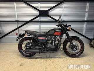 Kawasaki W800