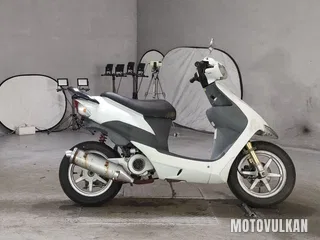 Suzuki ZZ