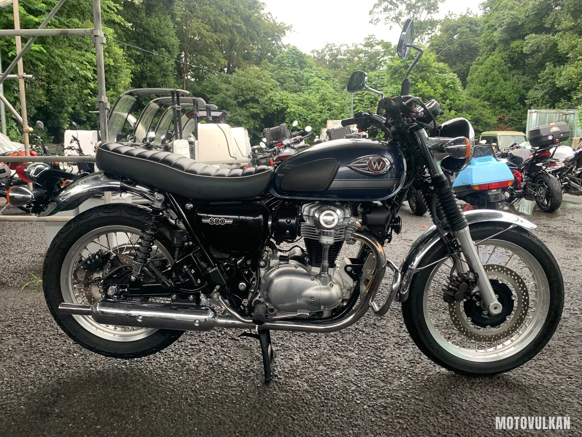 Kawasaki W800