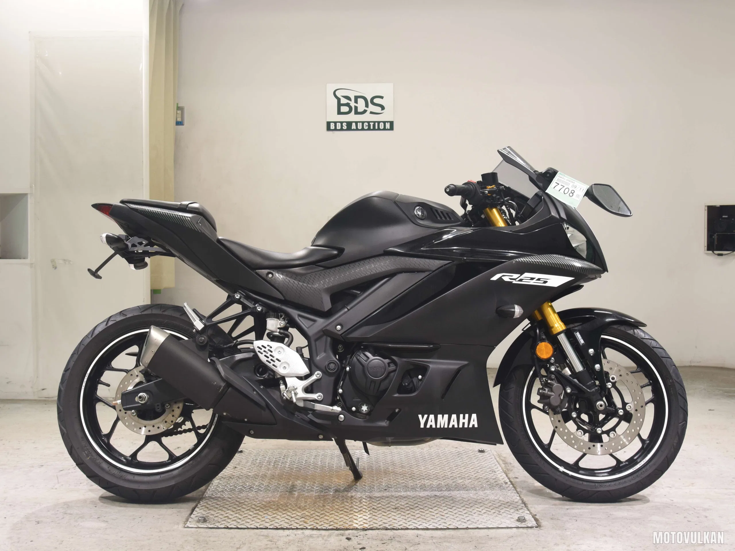 Yamaha YZF-R25