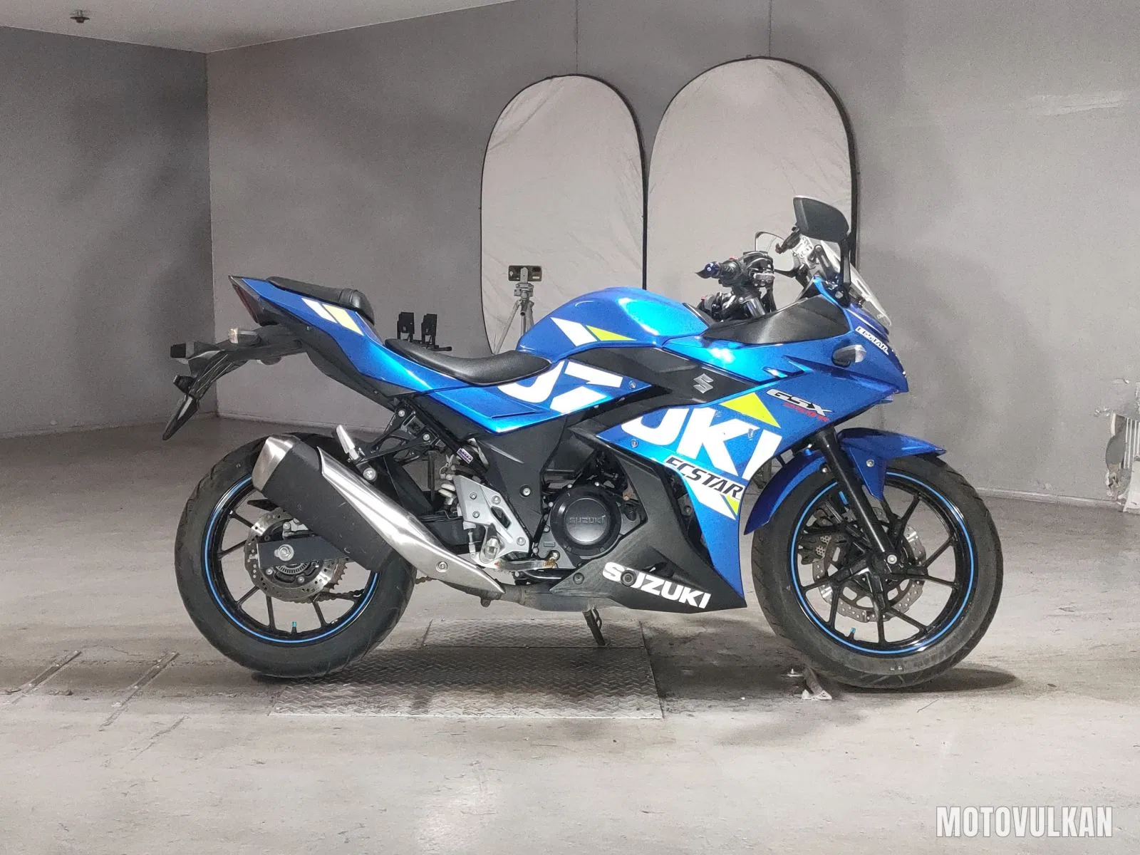 Suzuki GSX250R