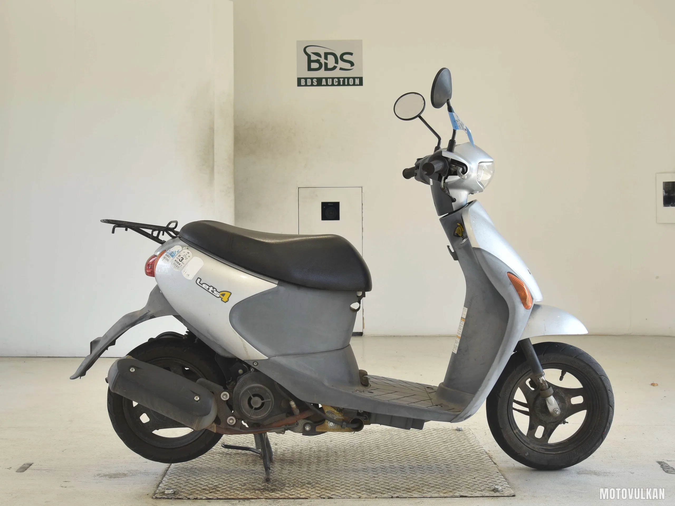 Suzuki LET'S4