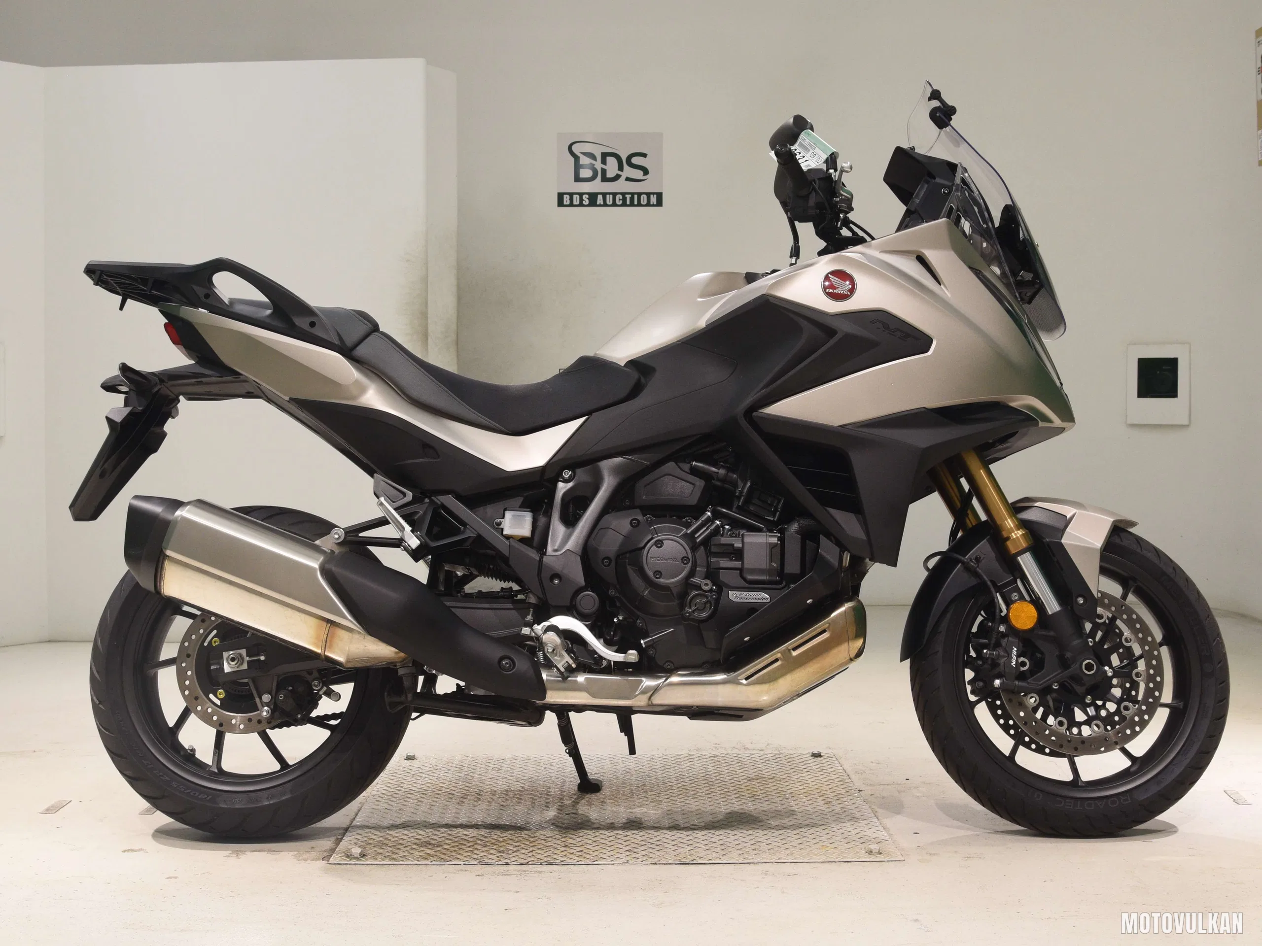 Honda NT1100