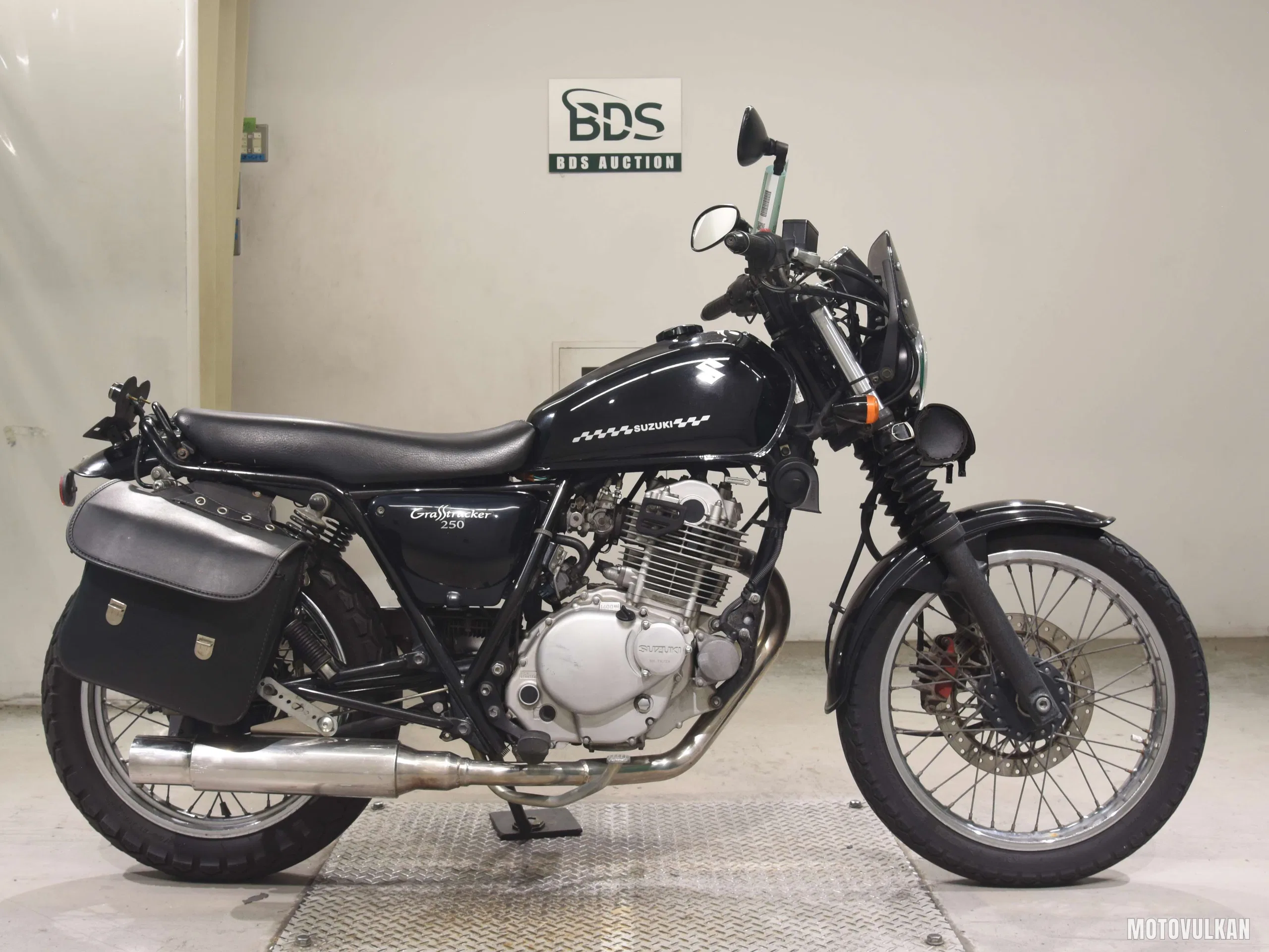 Suzuki GRASSTRACKER