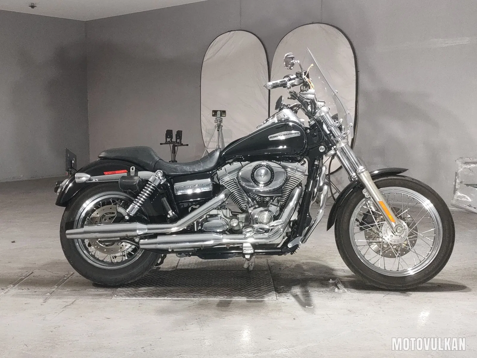 Harley-Davidson Harley-Davidson FXDC1580