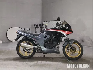Honda VT250F