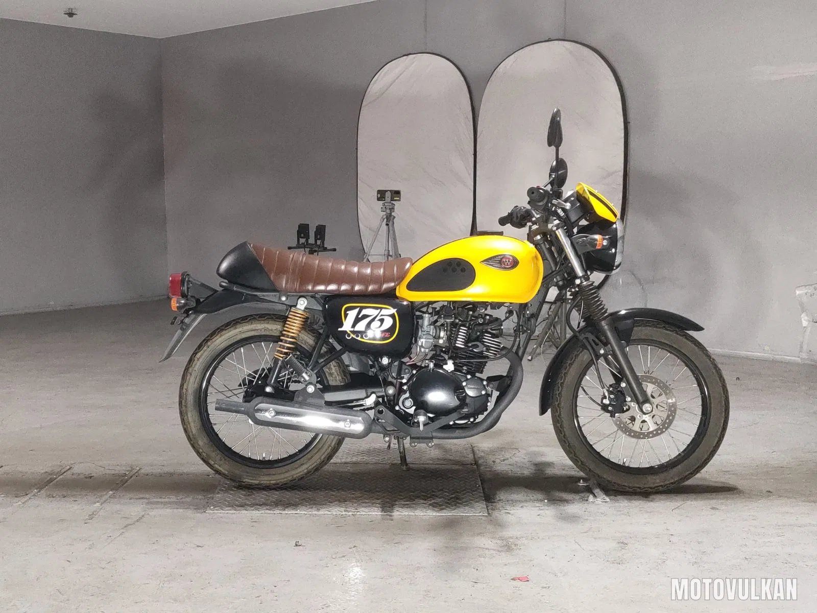Kawasaki W175 Cafe