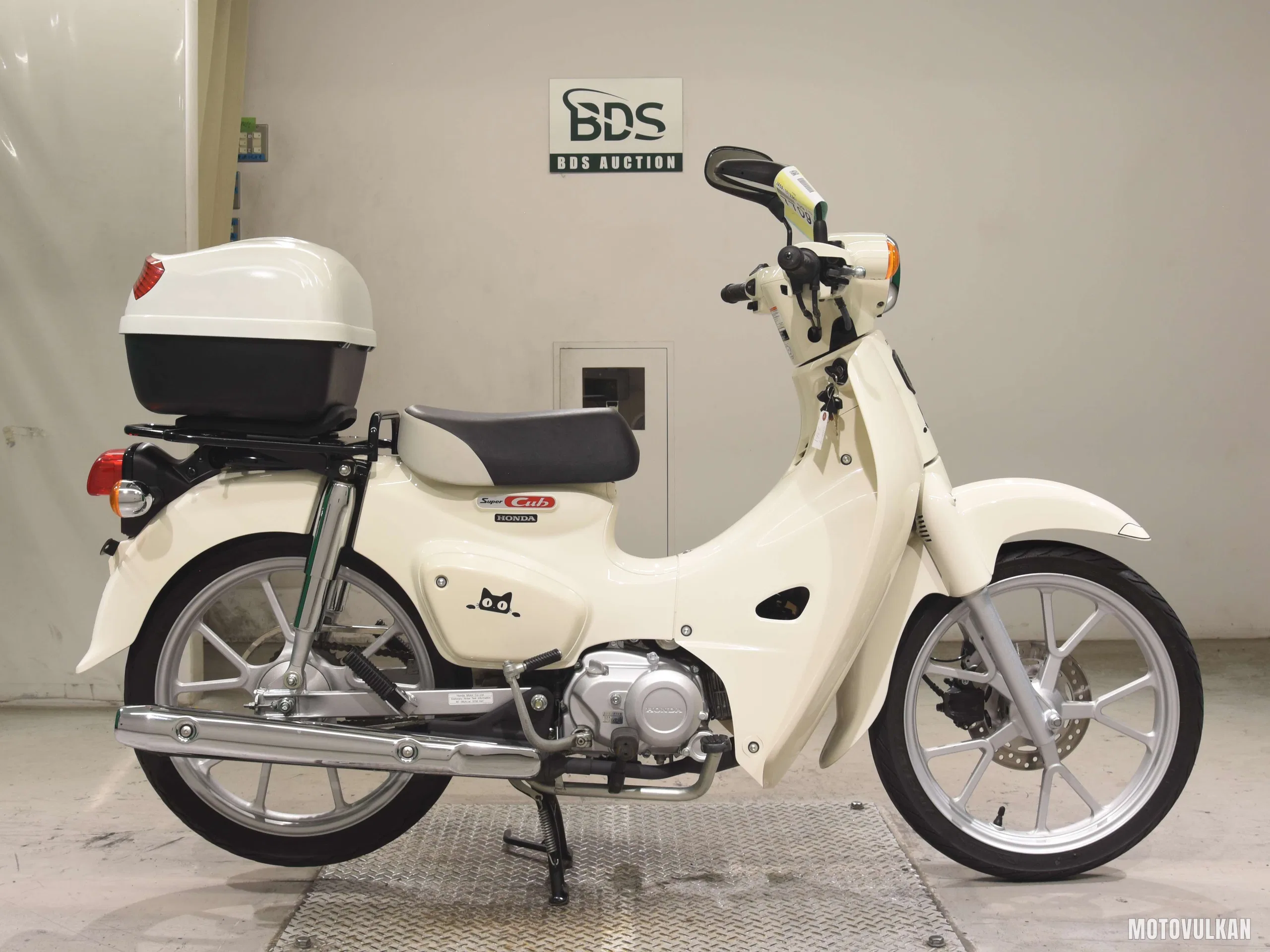 Honda C110-4