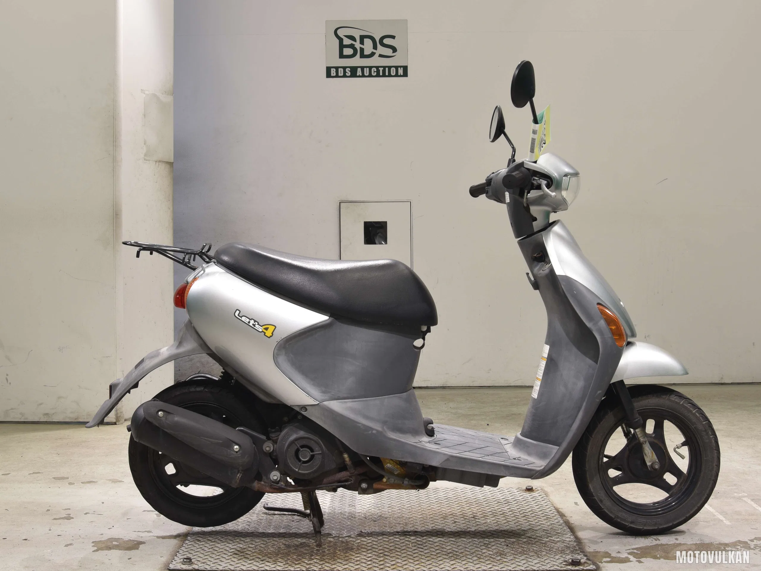 Suzuki LET'S4