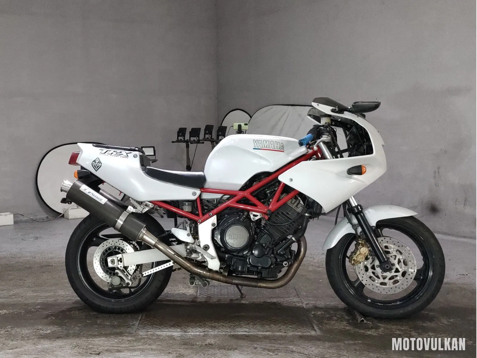Yamaha TRX850