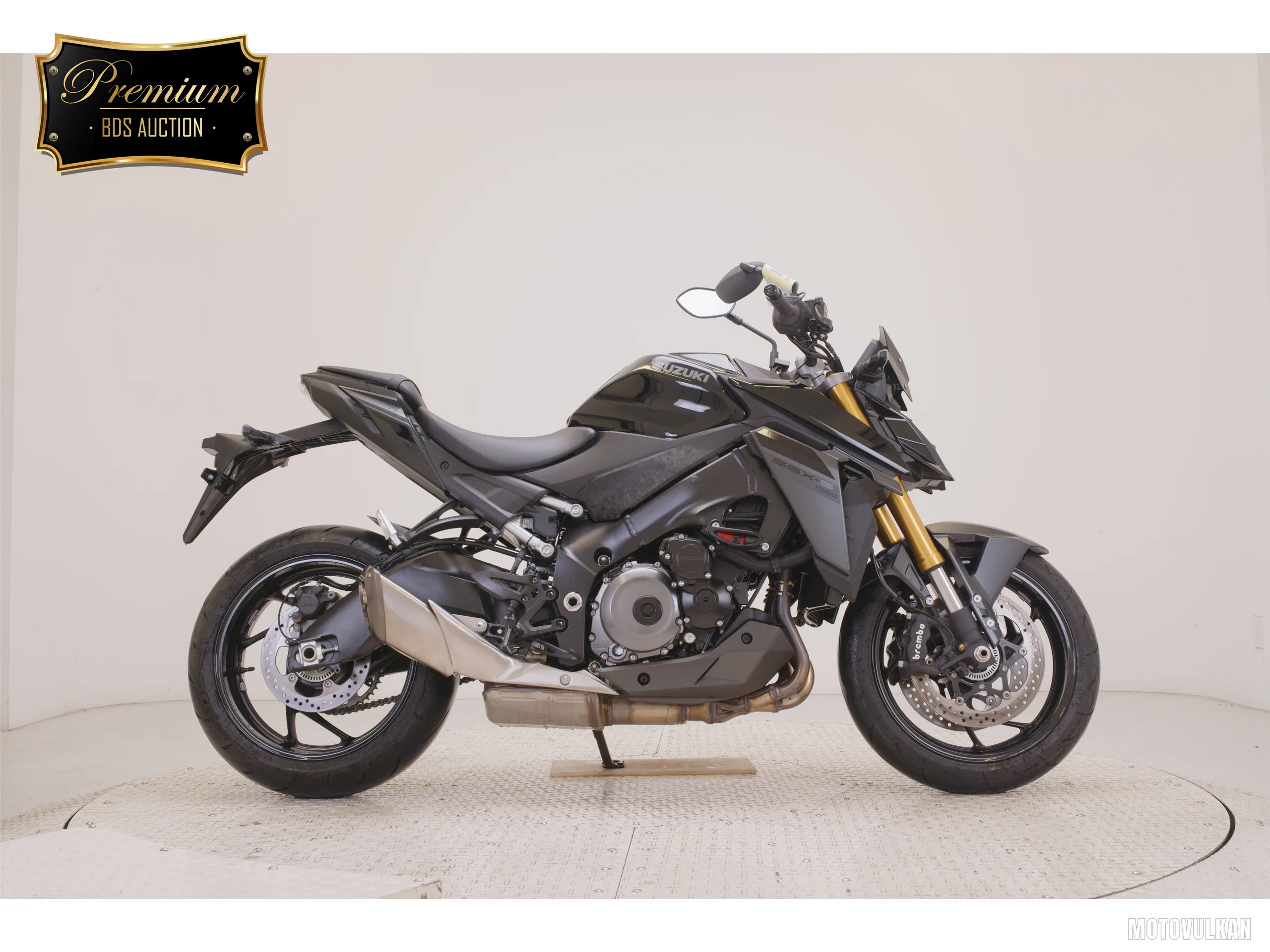 Suzuki GSX-S1000-2
