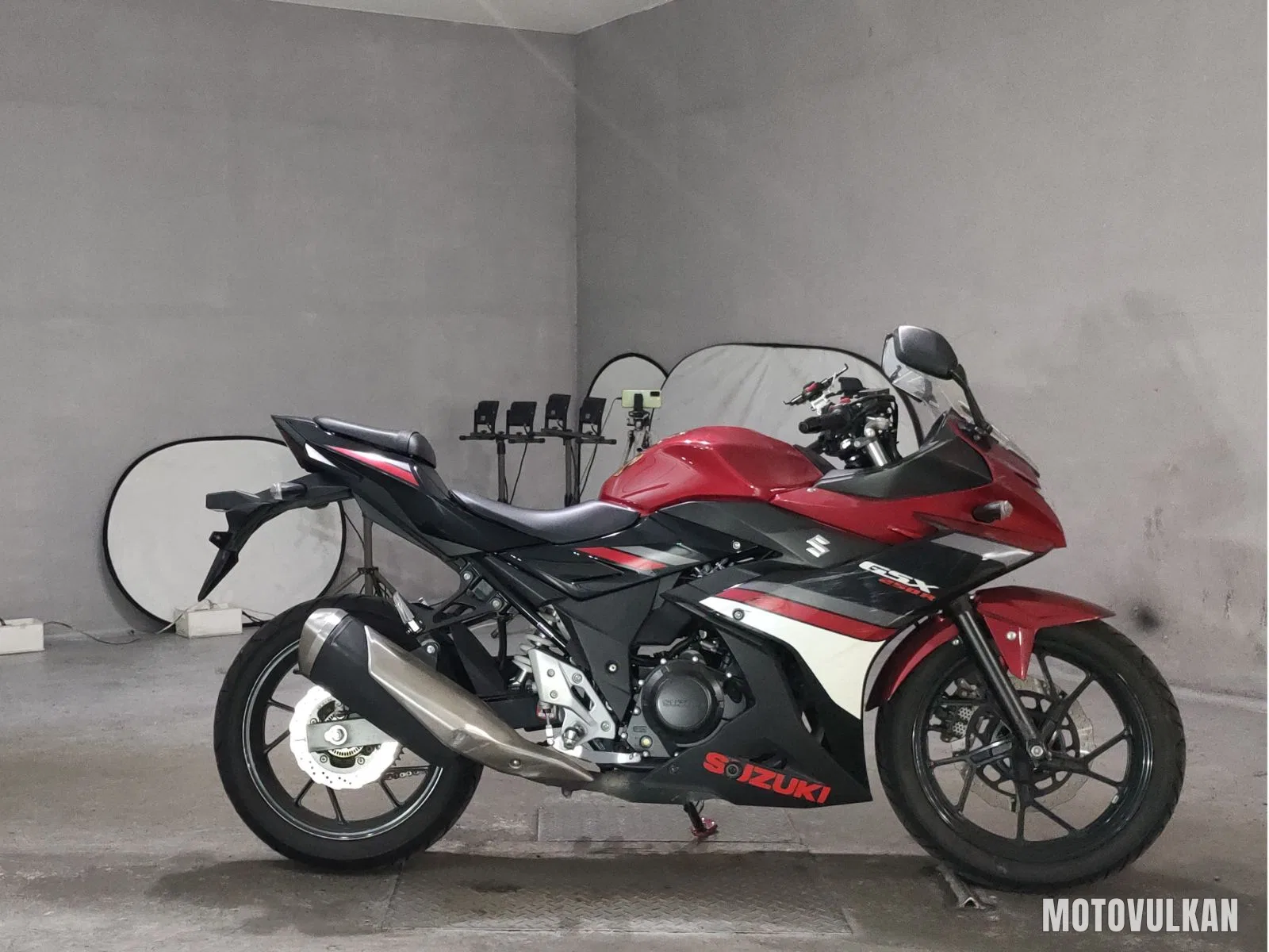 Suzuki GSX250R