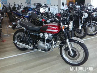 Kawasaki W800