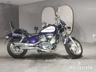 Honda Magna 750RS