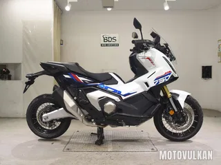 Honda X-ADV750-2