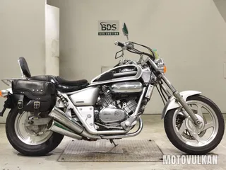 Honda MAGNA250