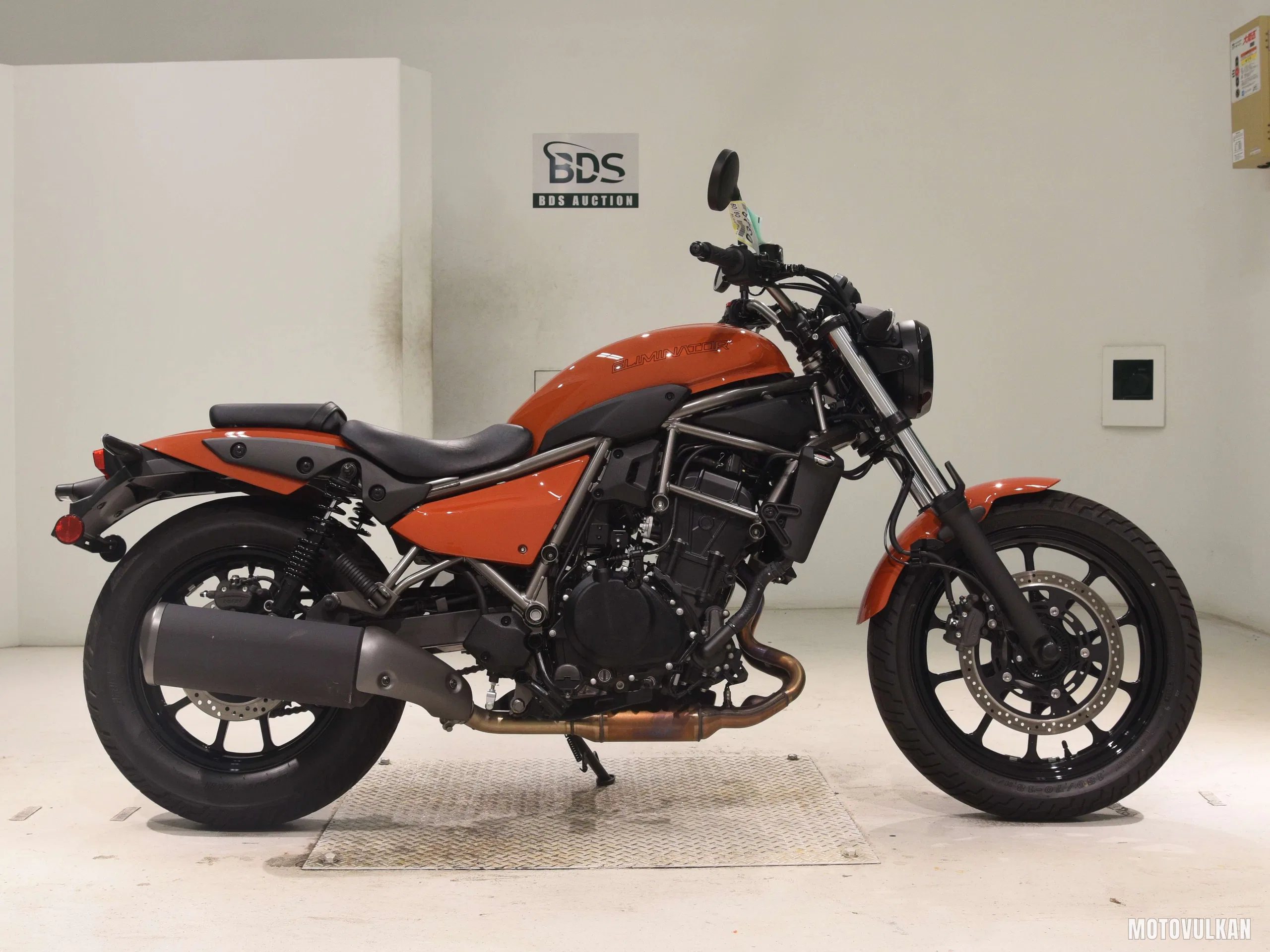 Kawasaki ELIMINATOR400-3