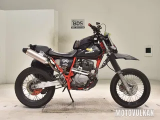 Honda XLR200R