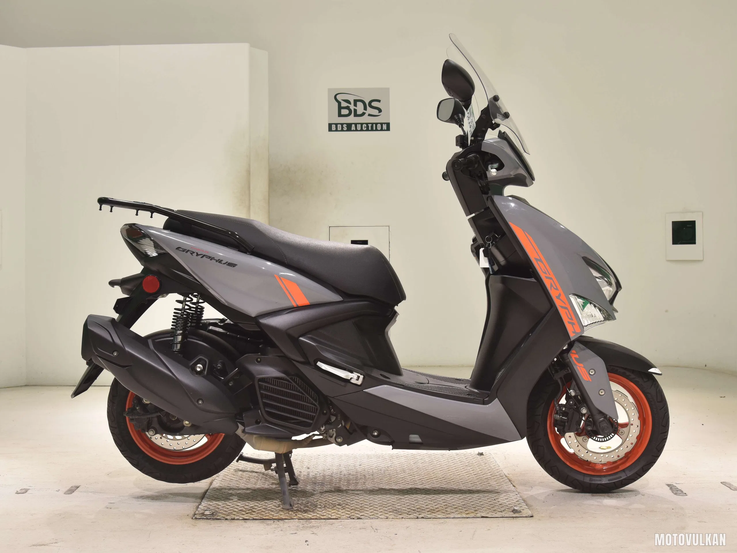 Yamaha CYGNUS Gryphus