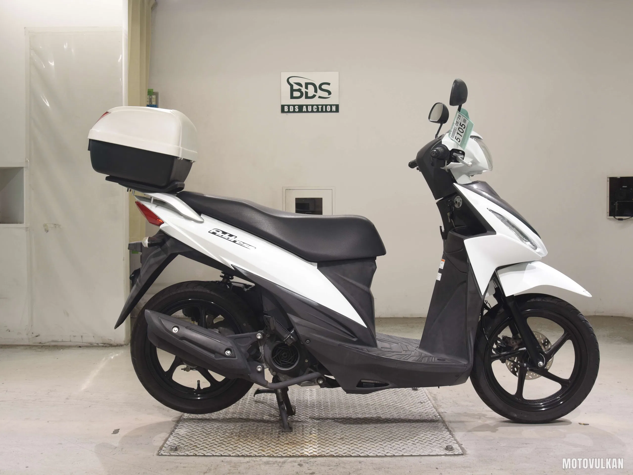Suzuki ADDRESS110-2