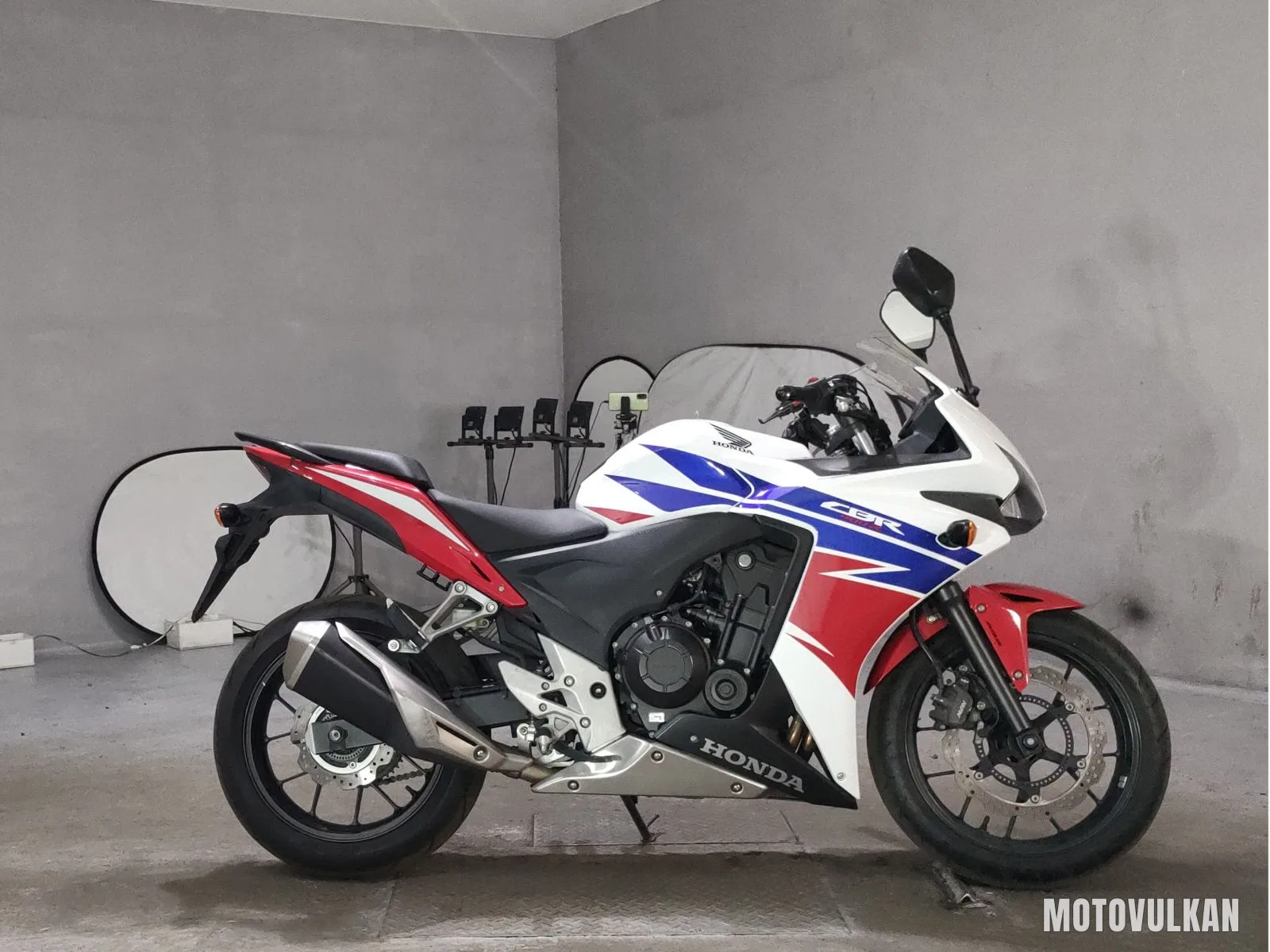 Honda CBR400R