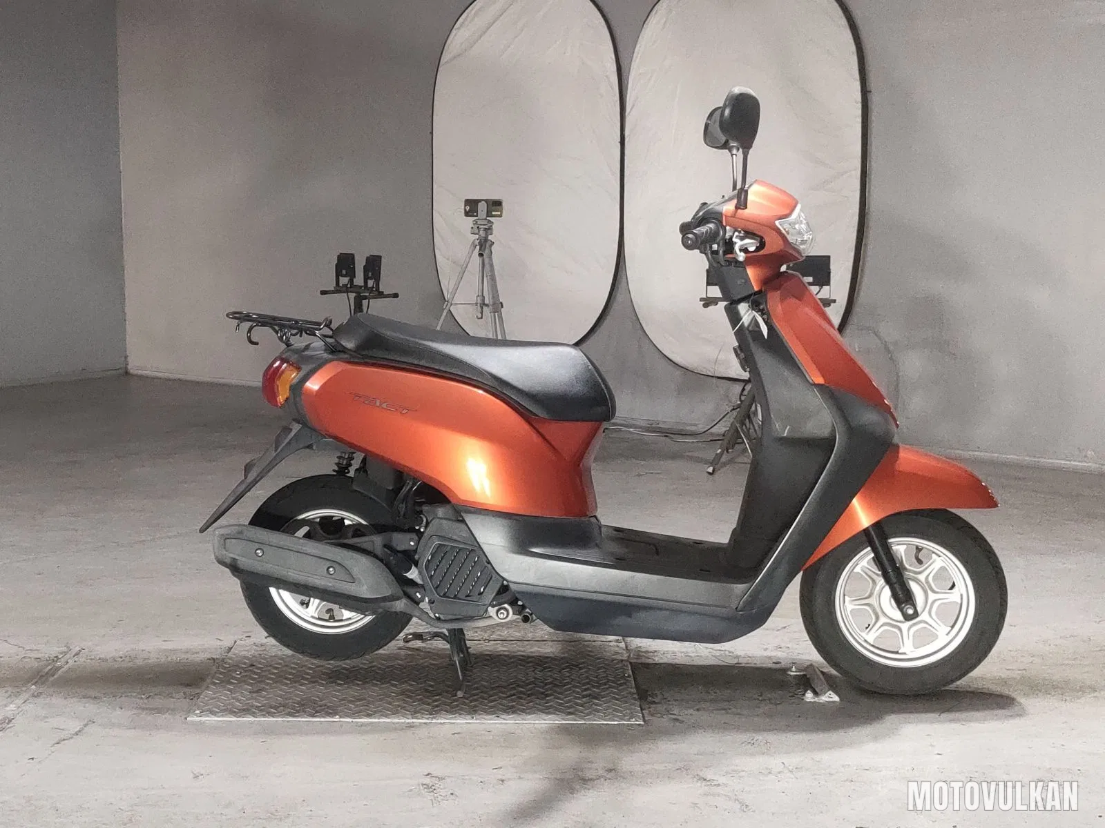 Honda Tact Basic