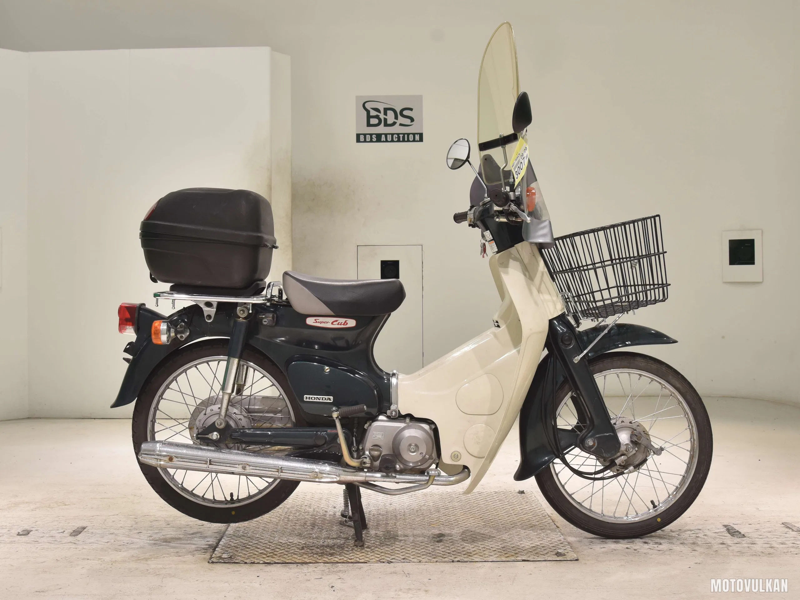 Honda C50