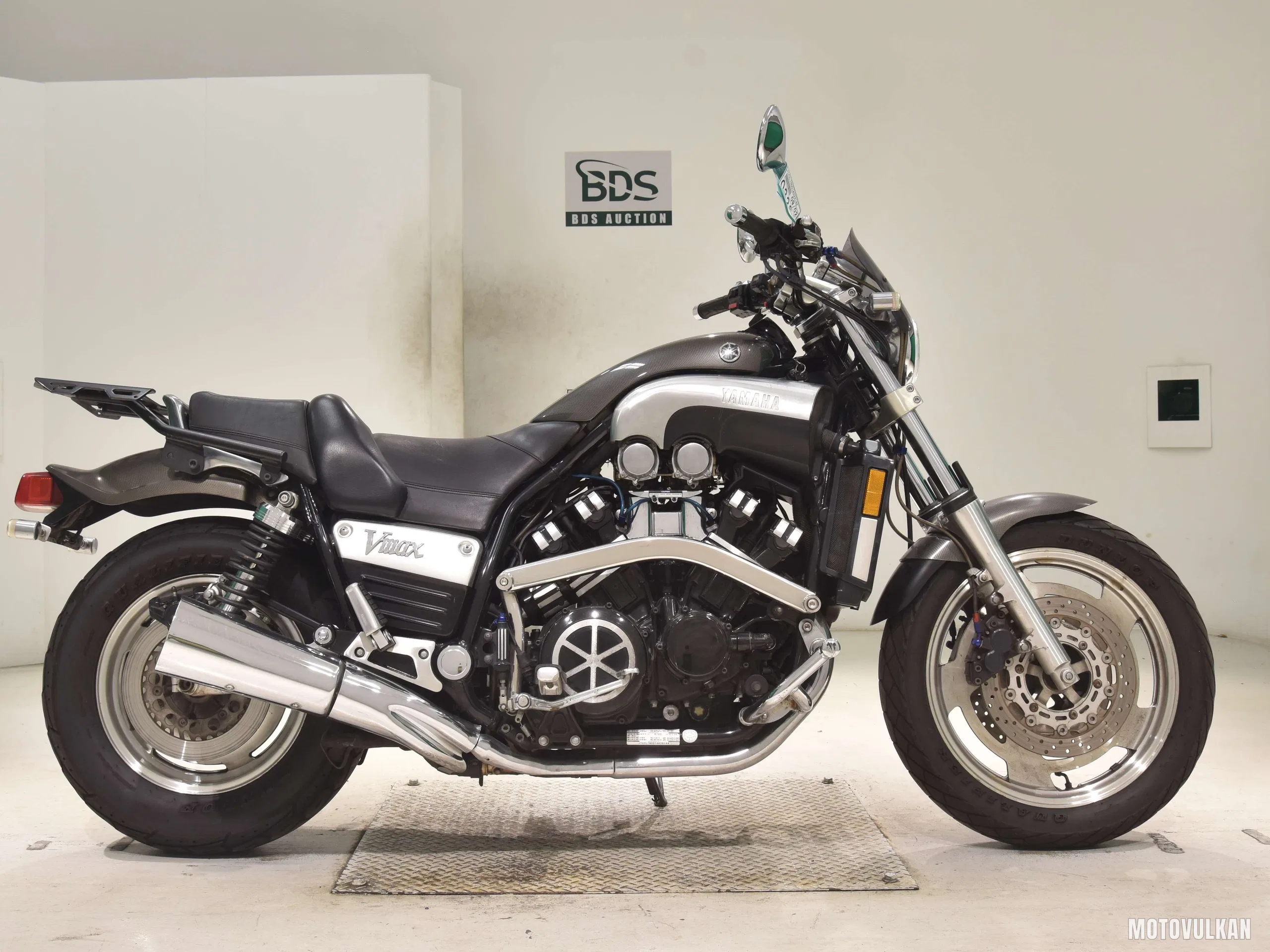 Yamaha V-MAX